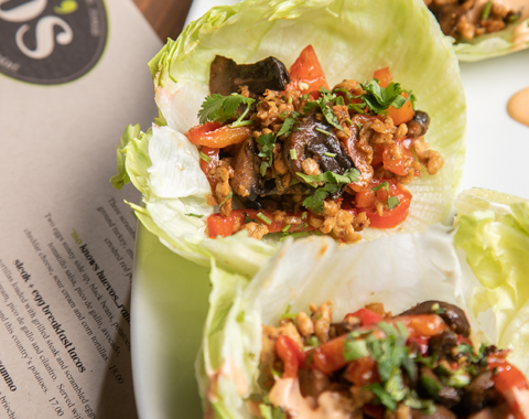 mo's lettuce wraps